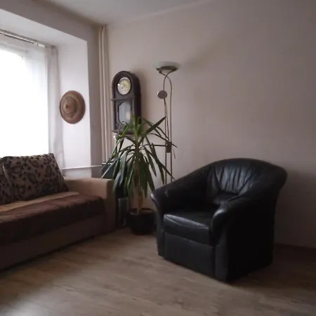 Niezwykly Apartament, Inny Niz Wszystkie
